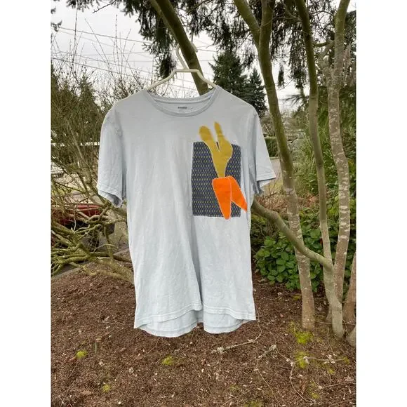 Large Upcycled Carrot Shirt - Picture 3 of 6